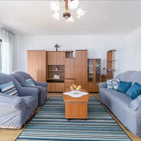 In Porec/istrien 40021 Apartment *