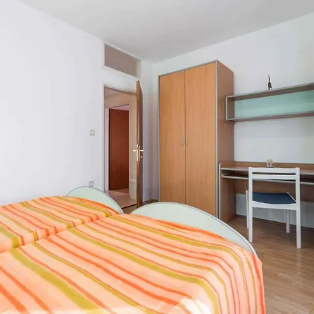 In Porec/istrien 40021 Apartment