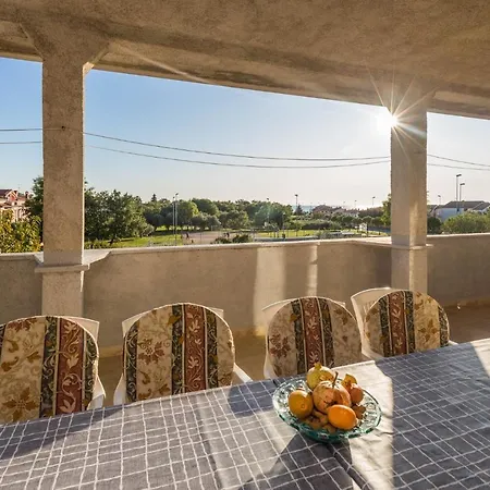 In Porec/istrien 40021 Apartment *